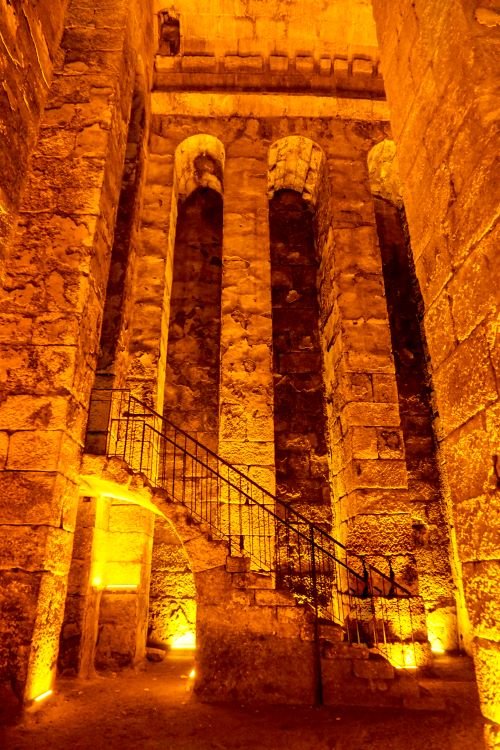 dara-cistern-from-below-mardin-turkey