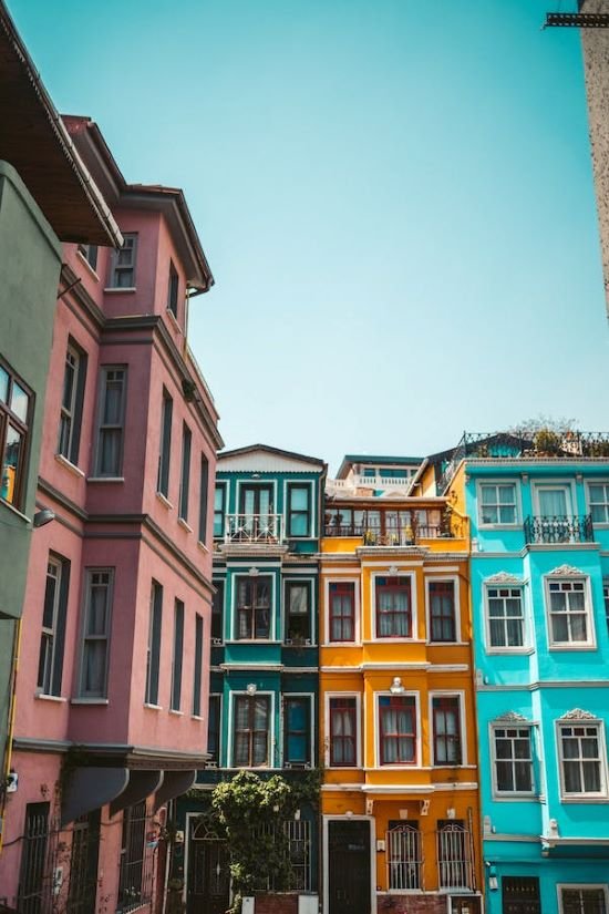 colourful-houses-istanbul-turkey